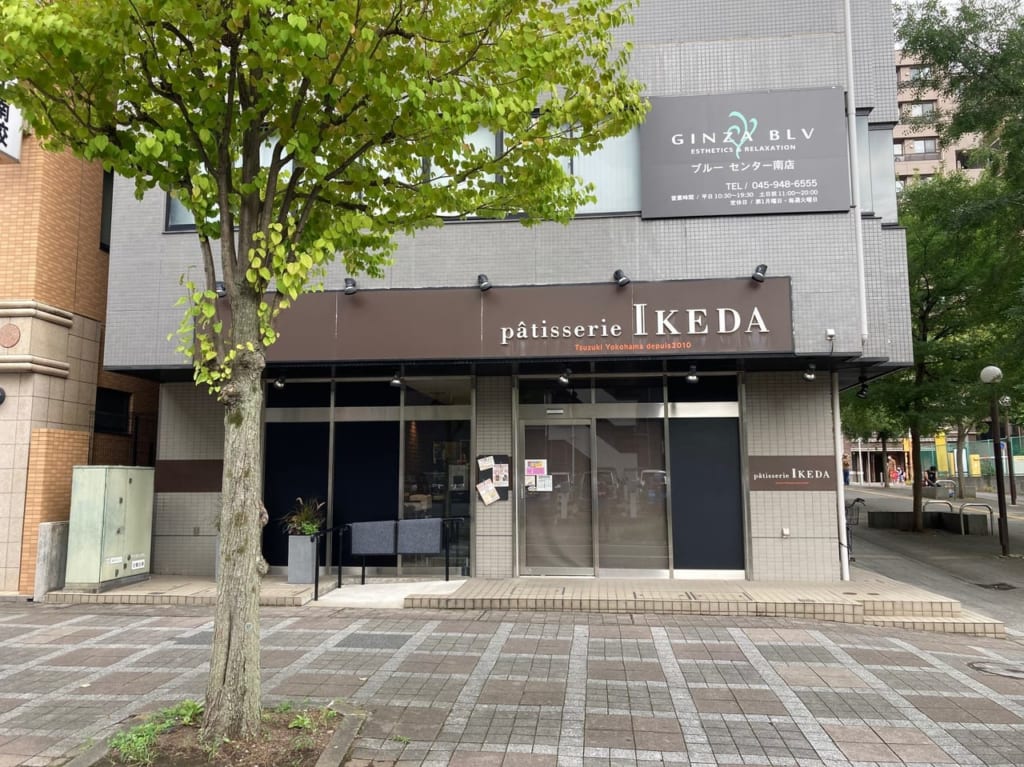 パティスリーIKEDA入り口